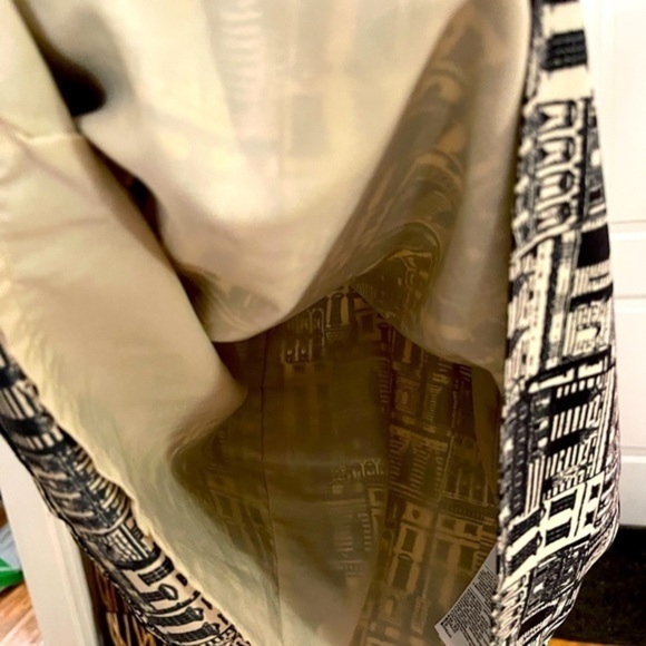 Banana Republic City-Scape Tank Cami V-Neck SP EUC - Picture 3 of 5